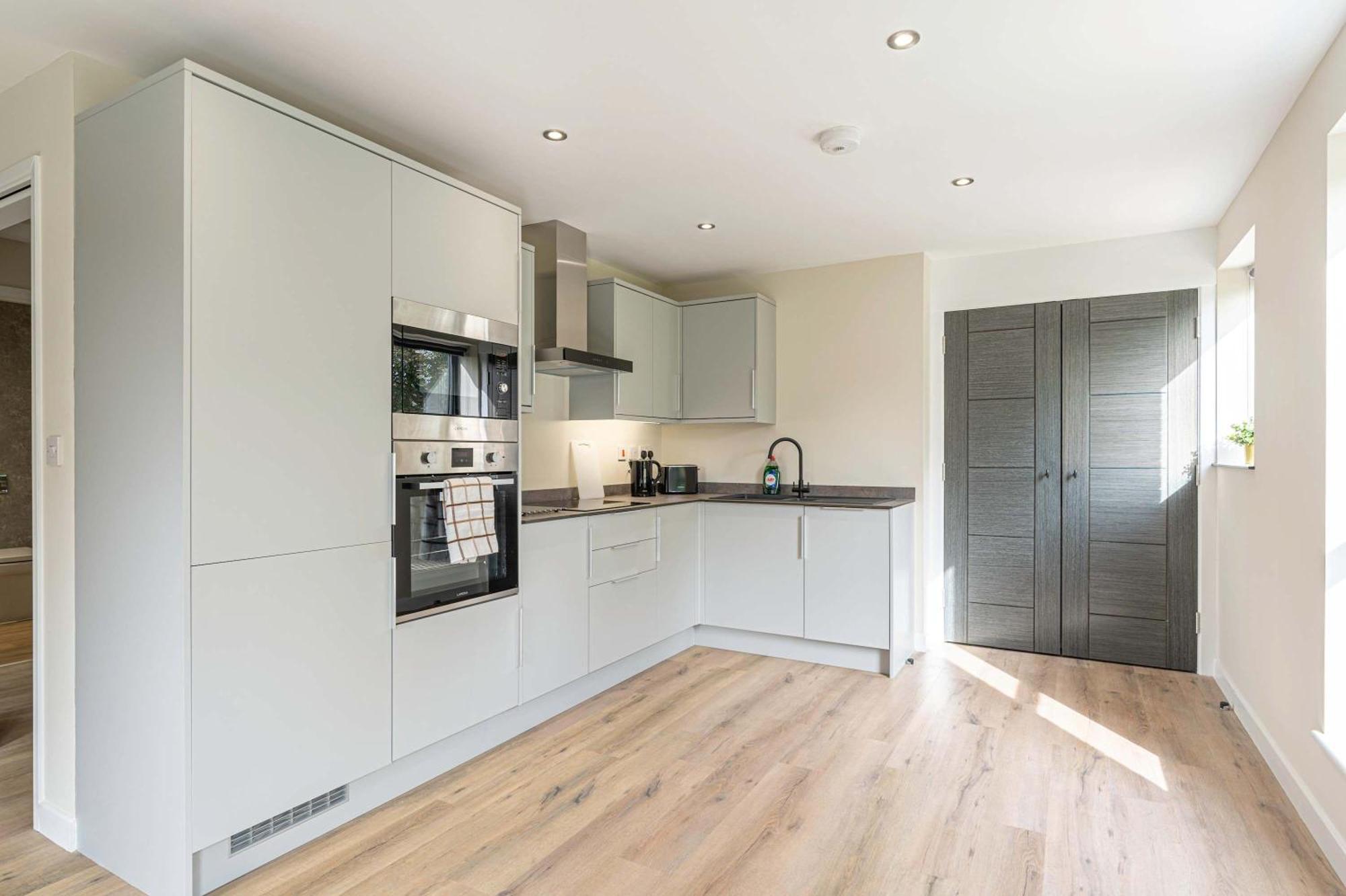Stylish 2 Bedroom Apartments In Derby Bagian luar foto