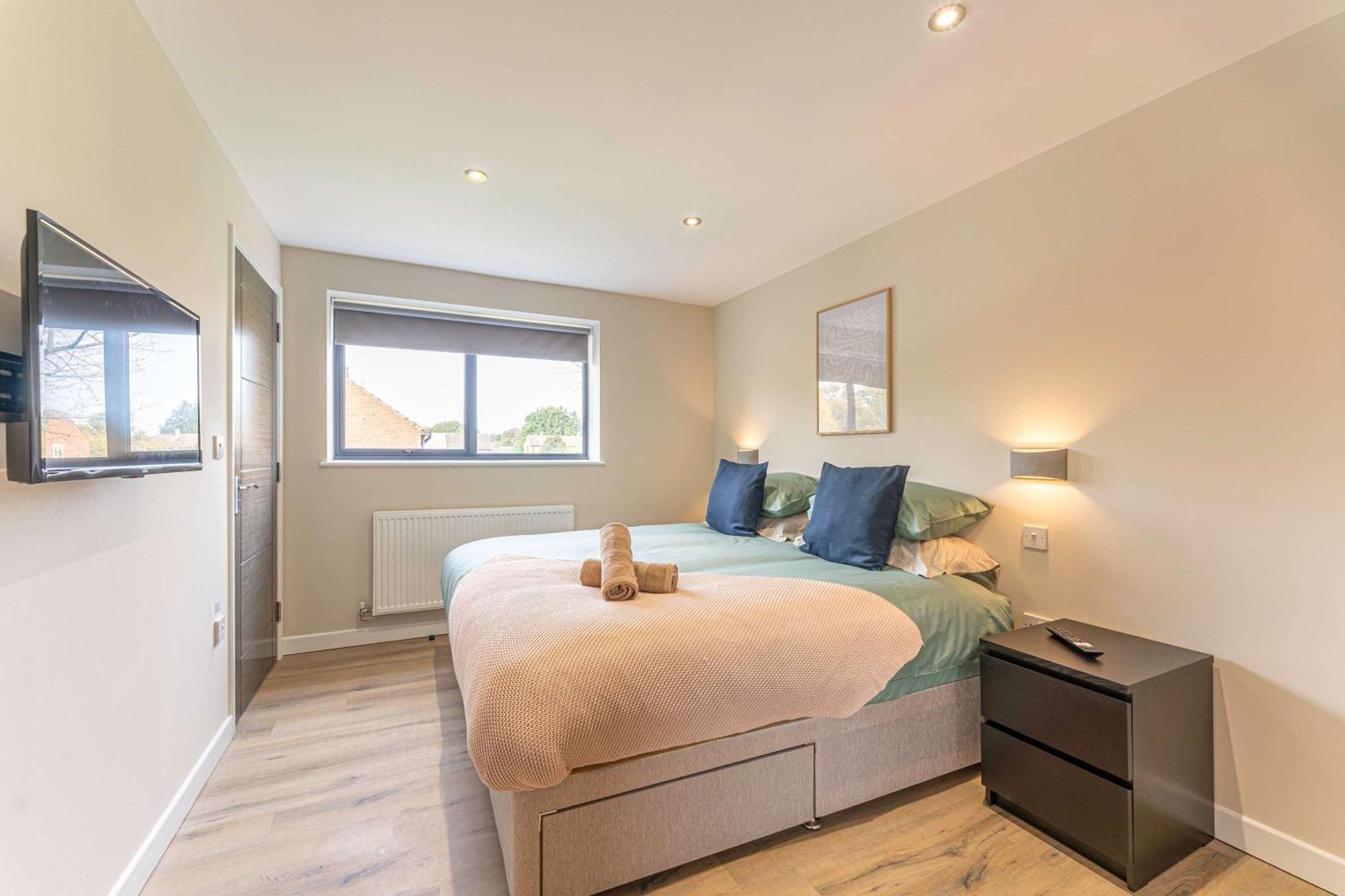 Stylish 2 Bedroom Apartments In Derby Bagian luar foto
